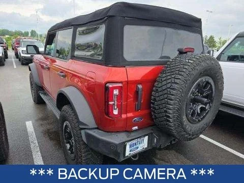 Used 2023 Red Ford Wildtrak image 2
