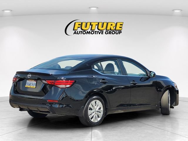 Used 2025 Black Nissan S image 4