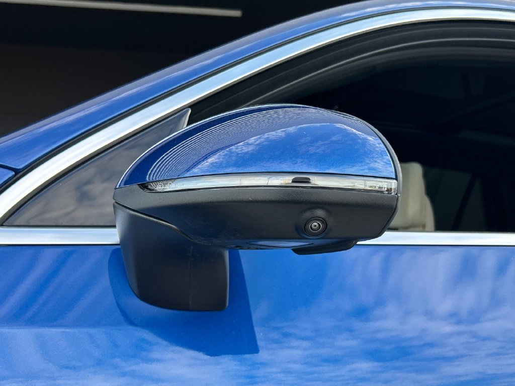 New 2026 Starling Blue Metallic Mercedes-Benz GLC 300 image 69
