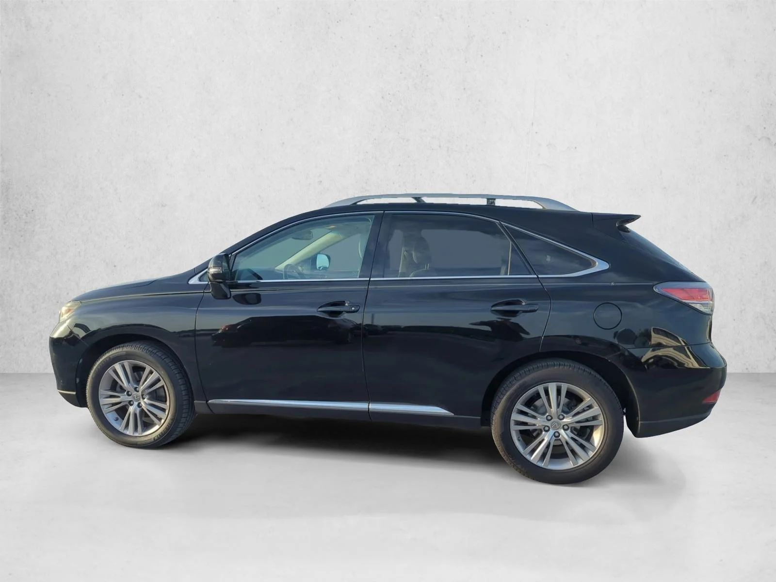 Used 2015 Obsidian Lexus  image 6