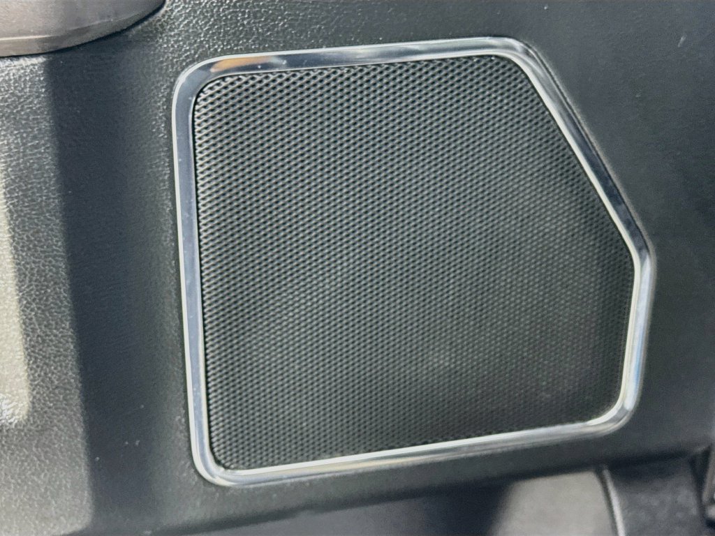 Used 2016 Shadow Black Ford Platinum image 24