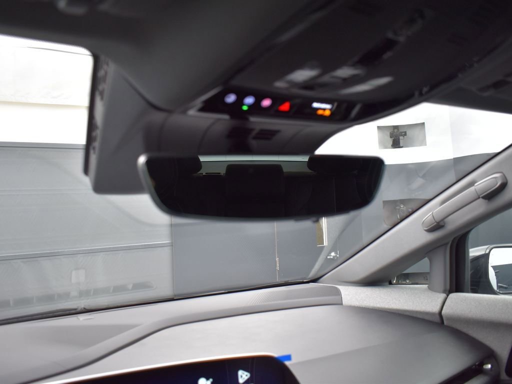 2026 CADILLAC OPTIQ - Image 22