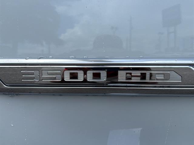 2026 Chevrolet Silverado 3500 HD High Country - Photo 12