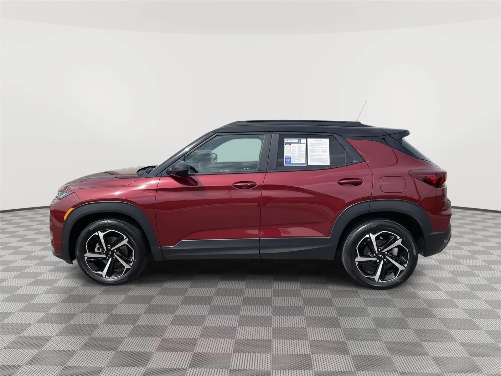 Used 2022 Crimson Metallic Chevrolet RS image 12