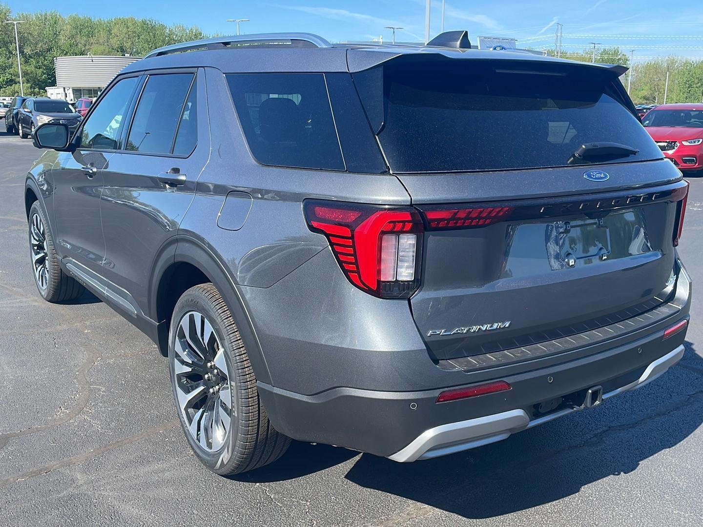 New 2026 Carbonized Gray Metallic Ford Platinum™ image 38
