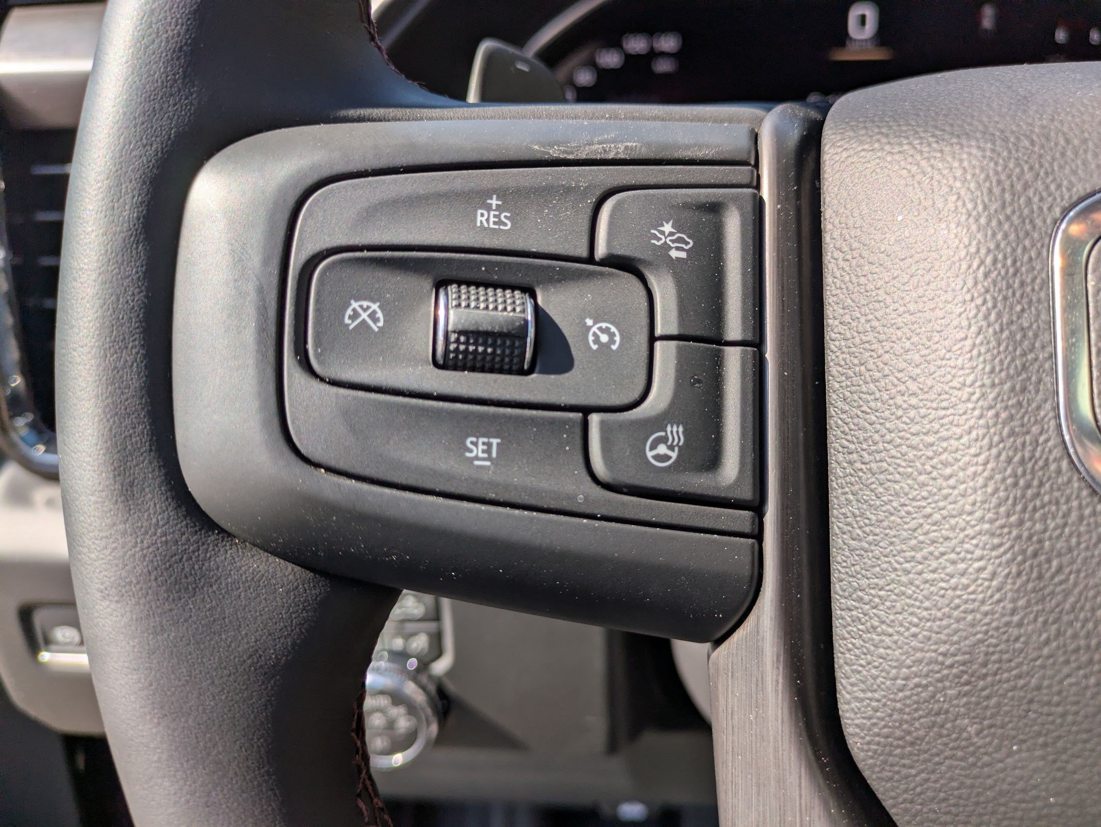 2026 GMC Sierra 1500 AT4X - Photo 17