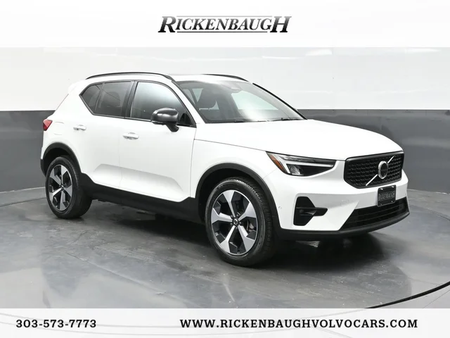 2024 Volvo XC40 Plus