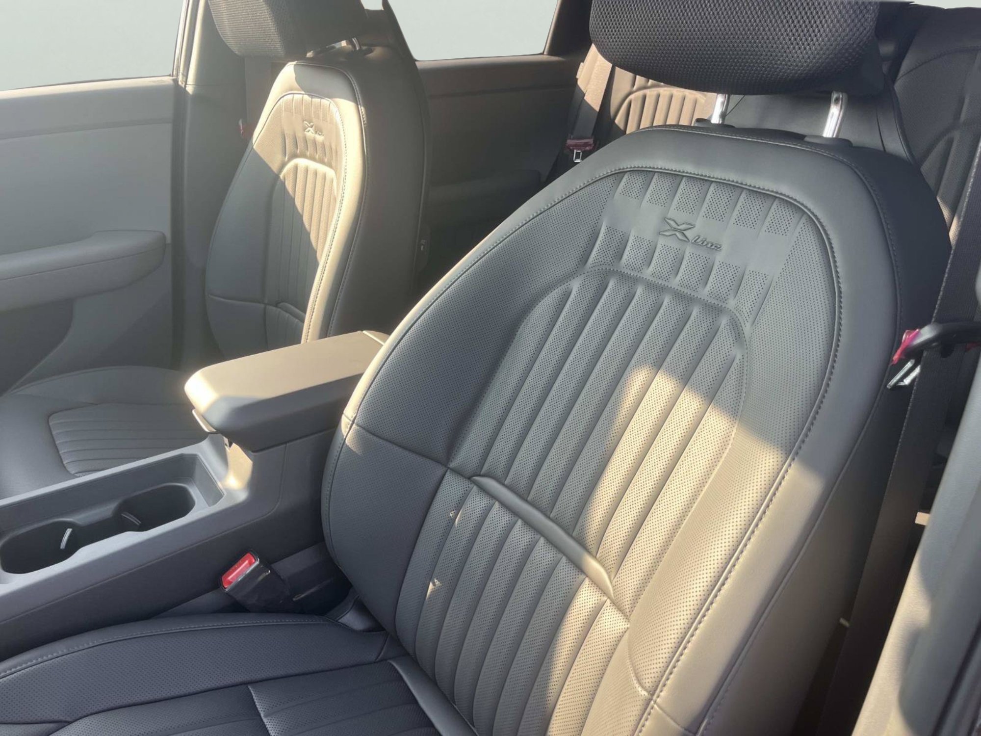 New 2027 Interstellar Gray Kia X-Line S image 24