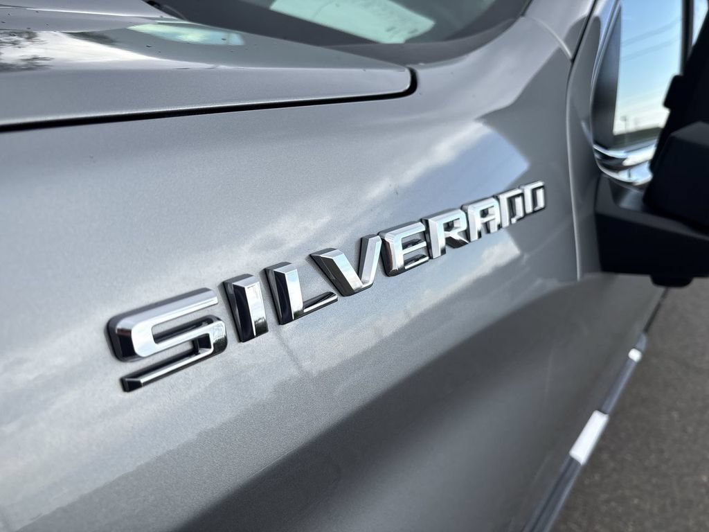 2023 Chevrolet Silverado 1500 LTZ - Photo 37