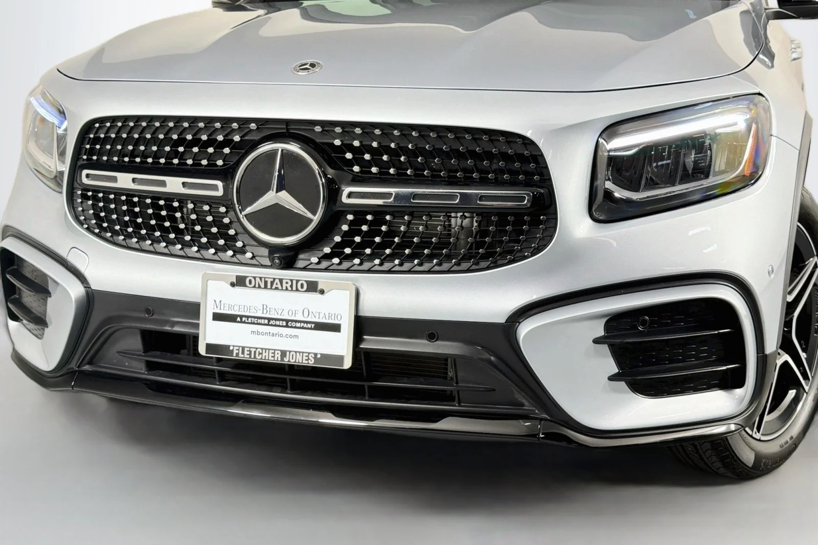 Used 2025 Cirrus Silver Metallic Mercedes-Benz 250 image 12