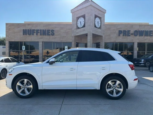 2020 Audi Q5 45 quattro S tronic Premium's photo