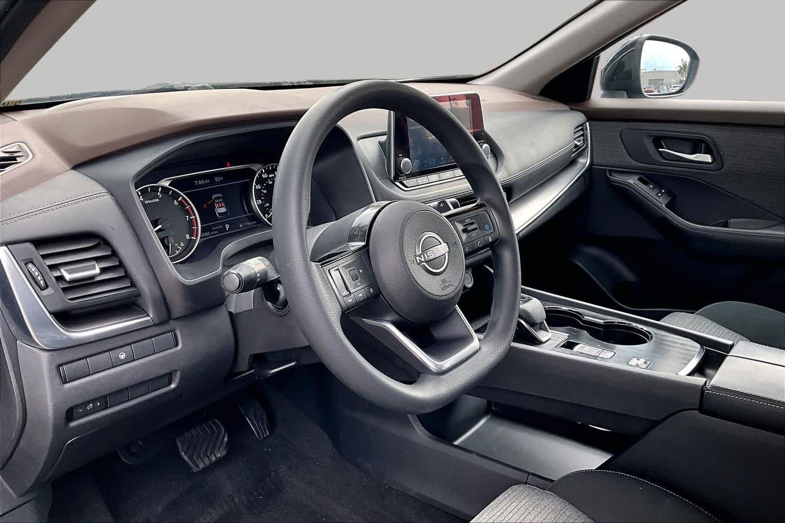 Used 2023 Super Black Nissan SV image 18