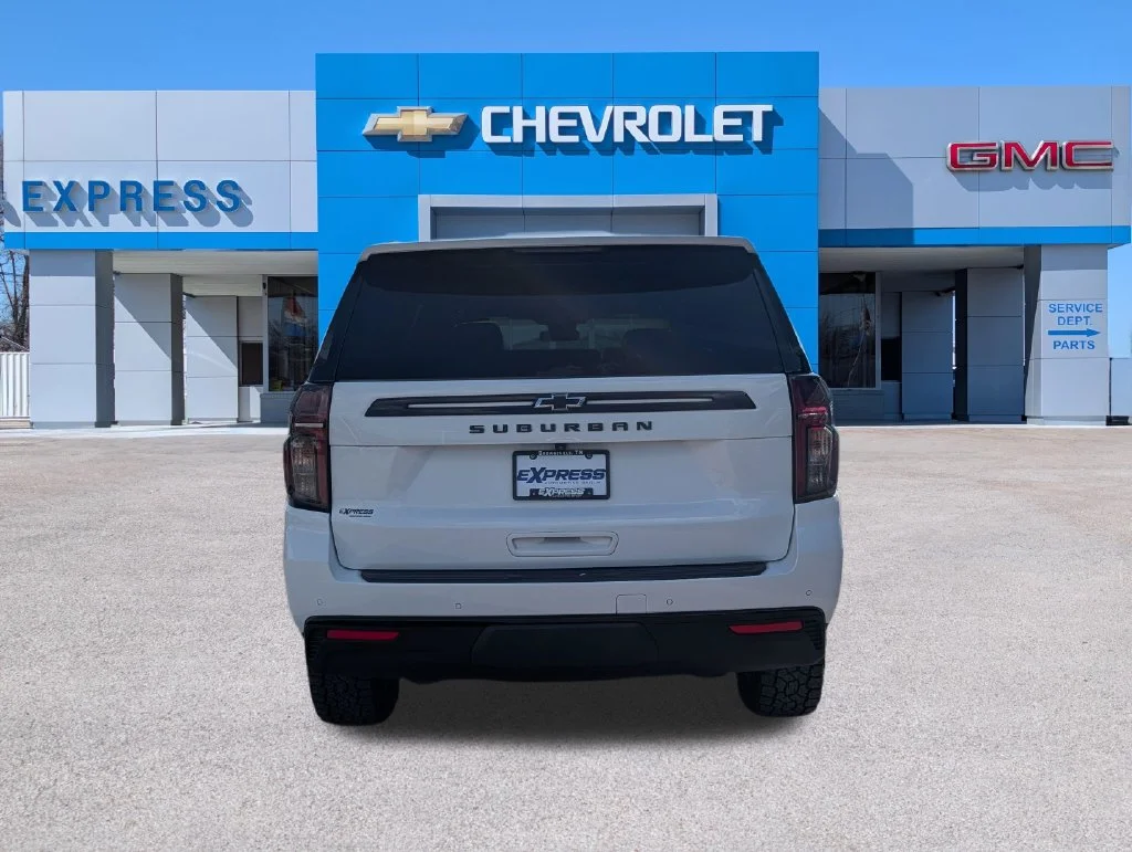 Used 2023 White Chevrolet Z71 image 4
