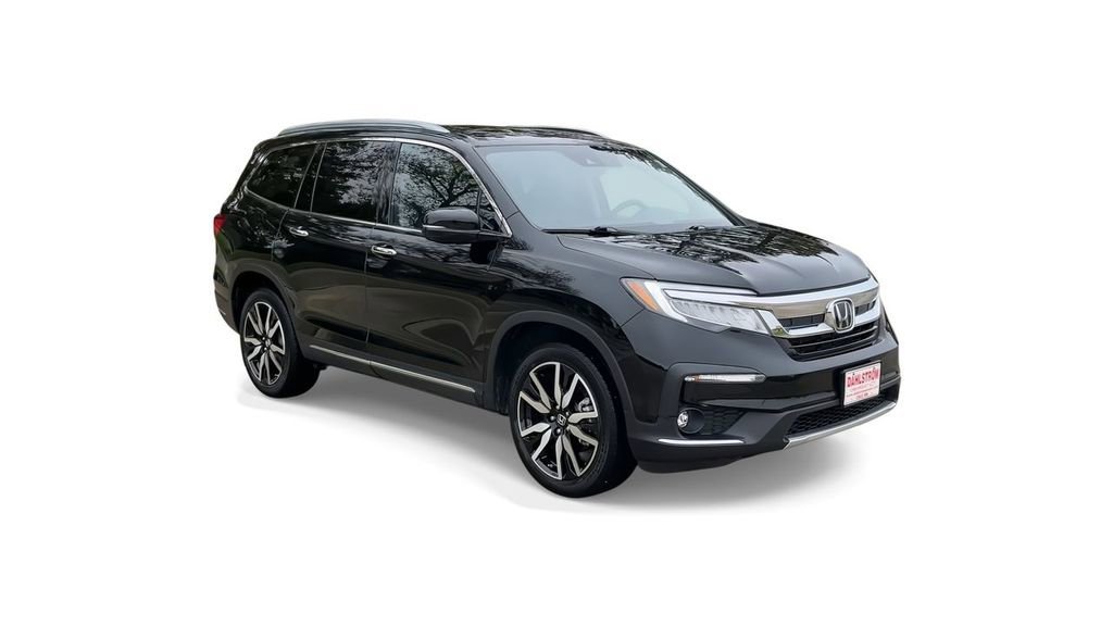 Used 2022 Honda Pilot Touring with VIN 5FNYF6H67NB068530 for sale in Oslo, Minnesota