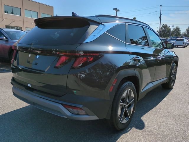 New 2026 Green Hyundai SEL FWD image 31