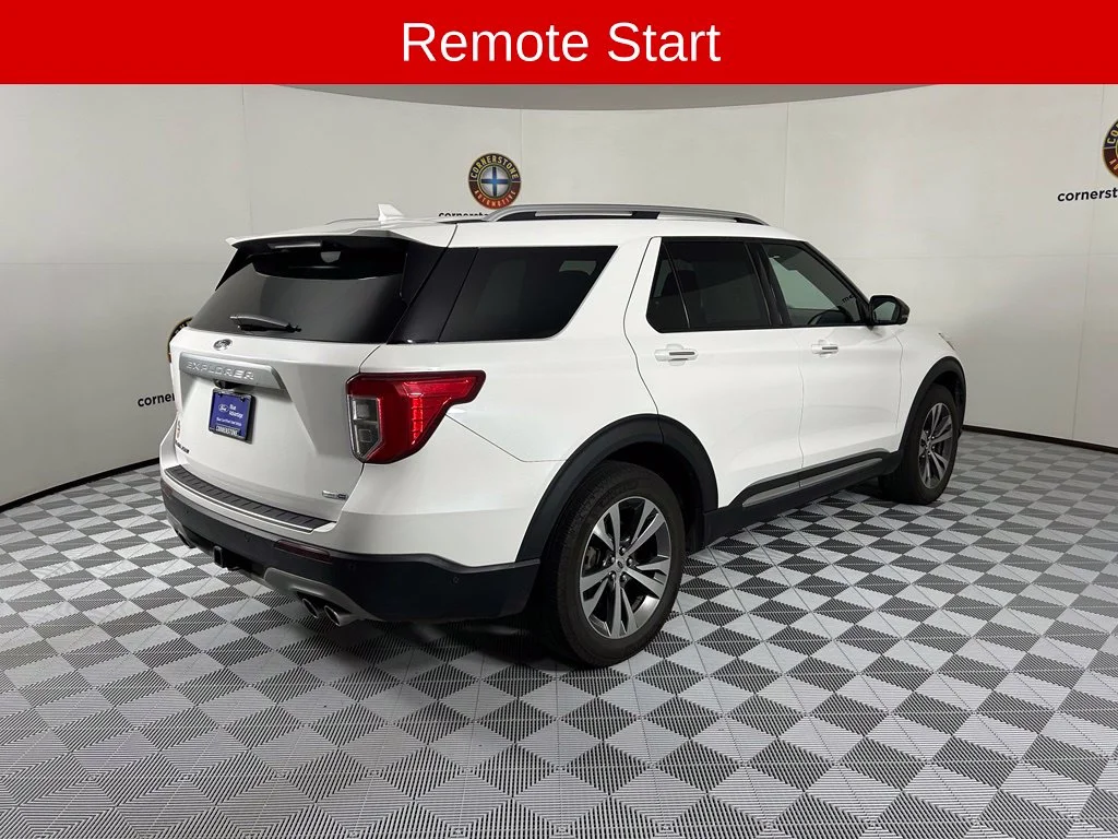 Used 2020 White Metallic Ford Platinum image 17