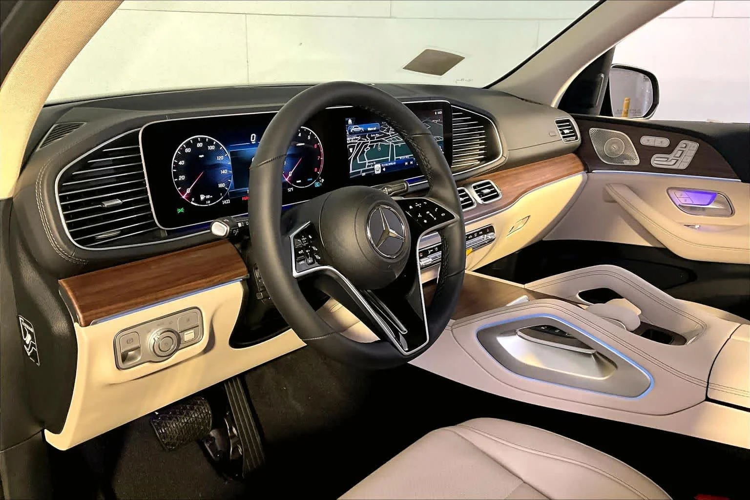 New 2026 Selenite Grey Metallic Mercedes-Benz GLE 350 image 9