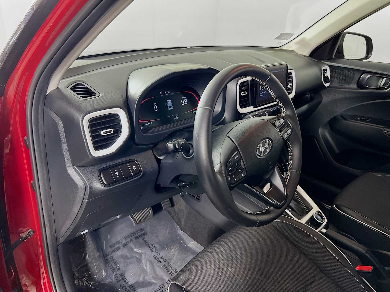 Used 2023 Ultimate Red Hyundai Limited image 9