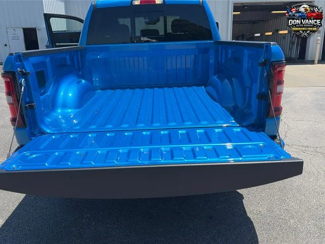 New 2026 Hydro Blue Pearlcoat RAM Big Horn/Lone Star image 23