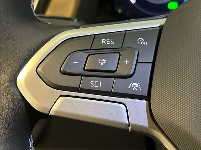 New 2026 Black Volkswagen 2.0T SE w/Technology image 14