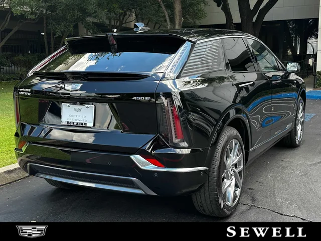 Certified Pre-Owned 2026 Cadillac OPTIQ Luxury