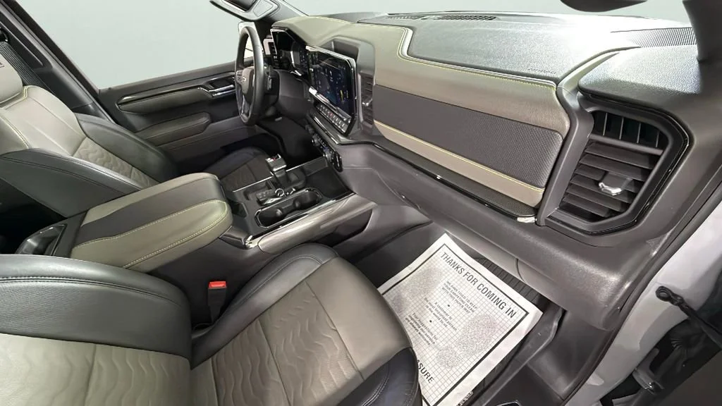 Used 2025 Slate Gray Metallic Chevrolet ZR2 image 36