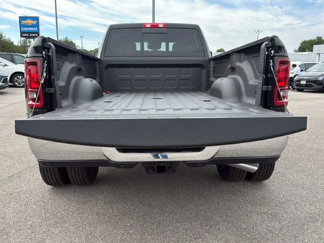 New 2027 Black Ram Tradesman image 15