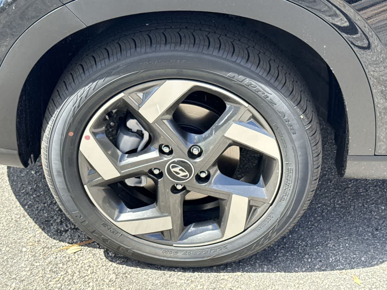 New 2026 Onyx Black Hyundai SEL image 11
