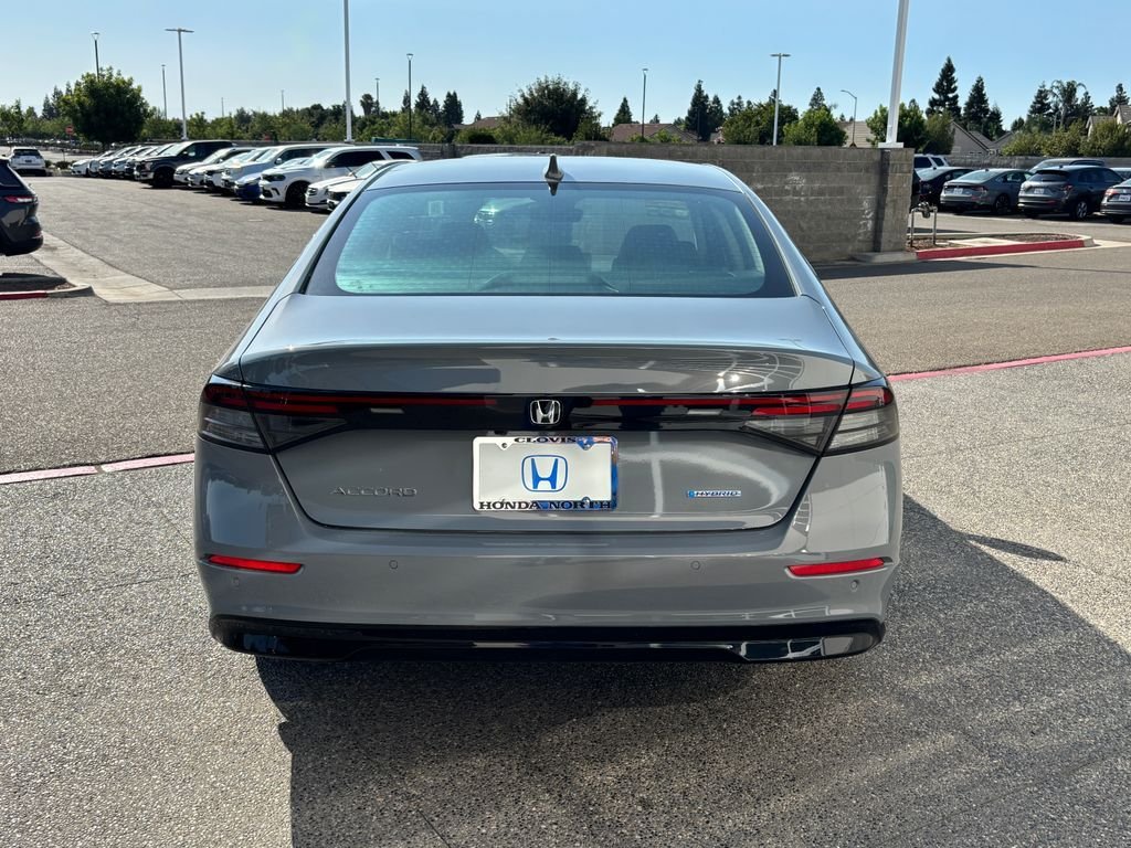 New 2026 Urban Gray Pearl Honda EX-L image 6