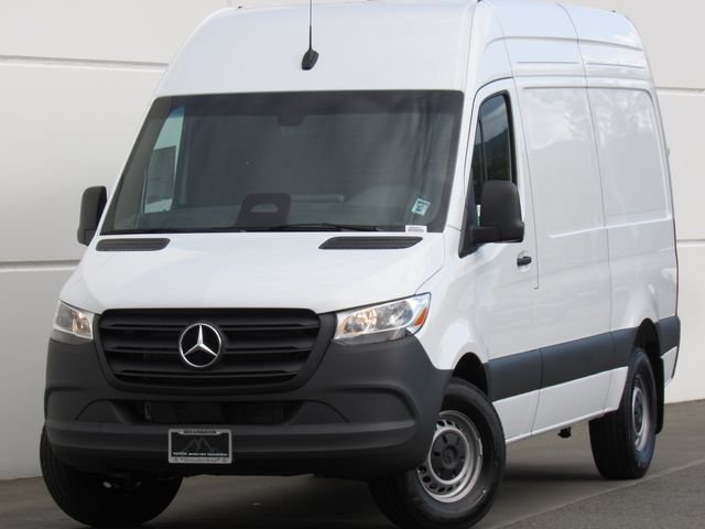 2025 Mercedes-Benz Sprinter 2500 144 WB HO's photo