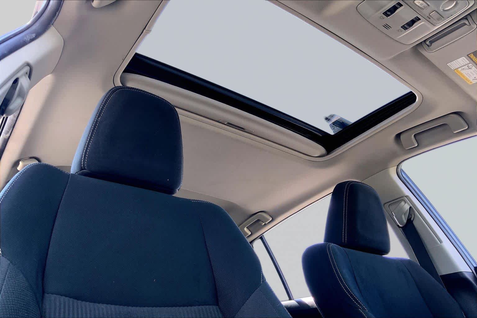 Used 2015 Magnetic Gray Metallic Toyota XLE image 13