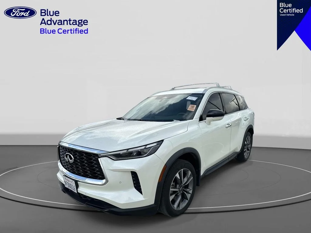 2023 INFINITI QX60 LUXE's photo