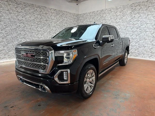 Used 2020 Onyx Black GMC Denali image 3