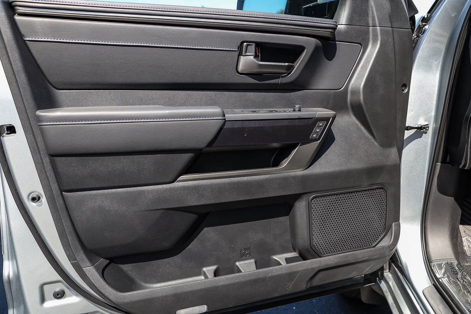 2026 Toyota Tundra Platinum - Photo 21