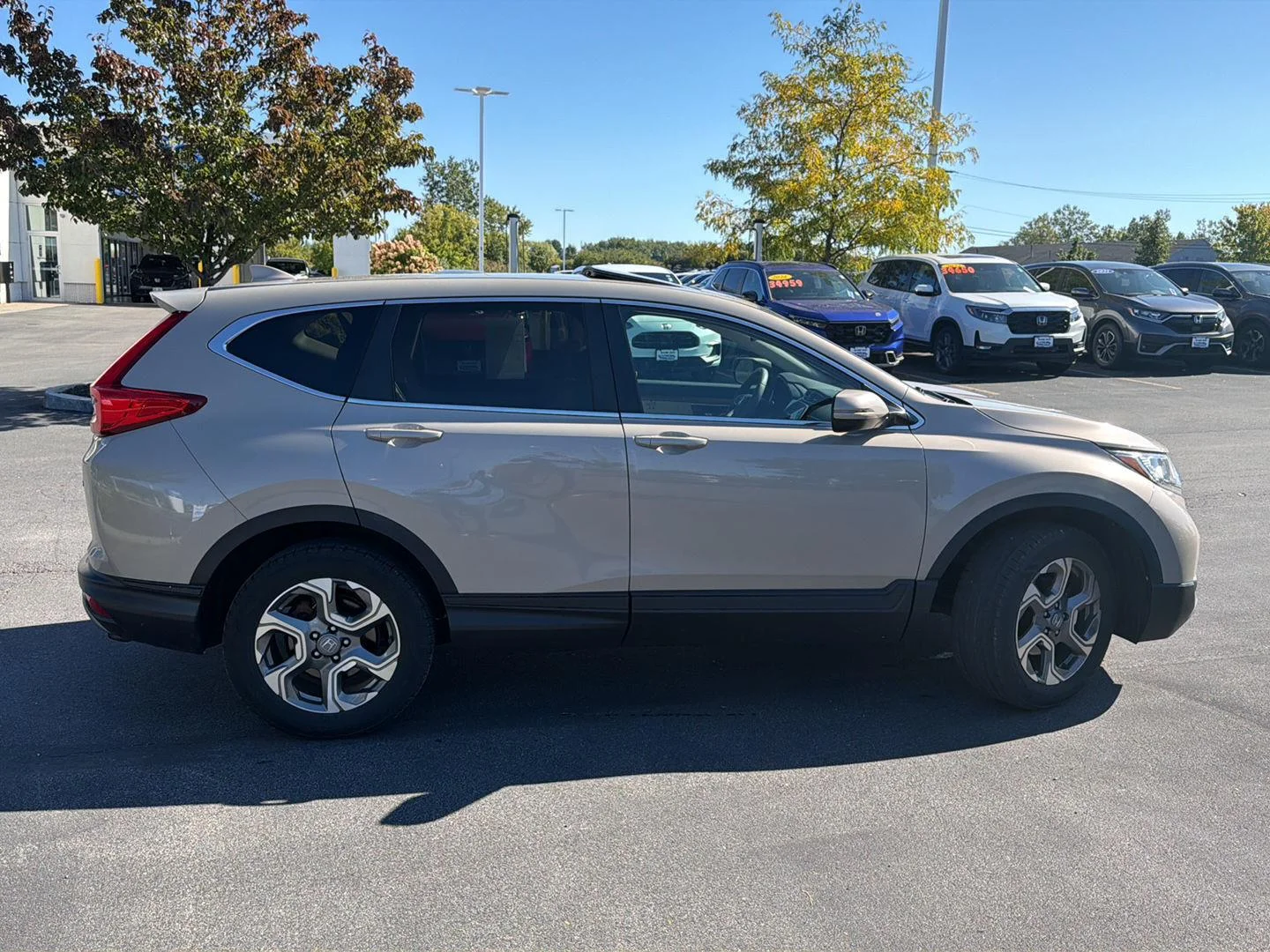 Used 2018 Sandstorm Metallic Honda EX image 8