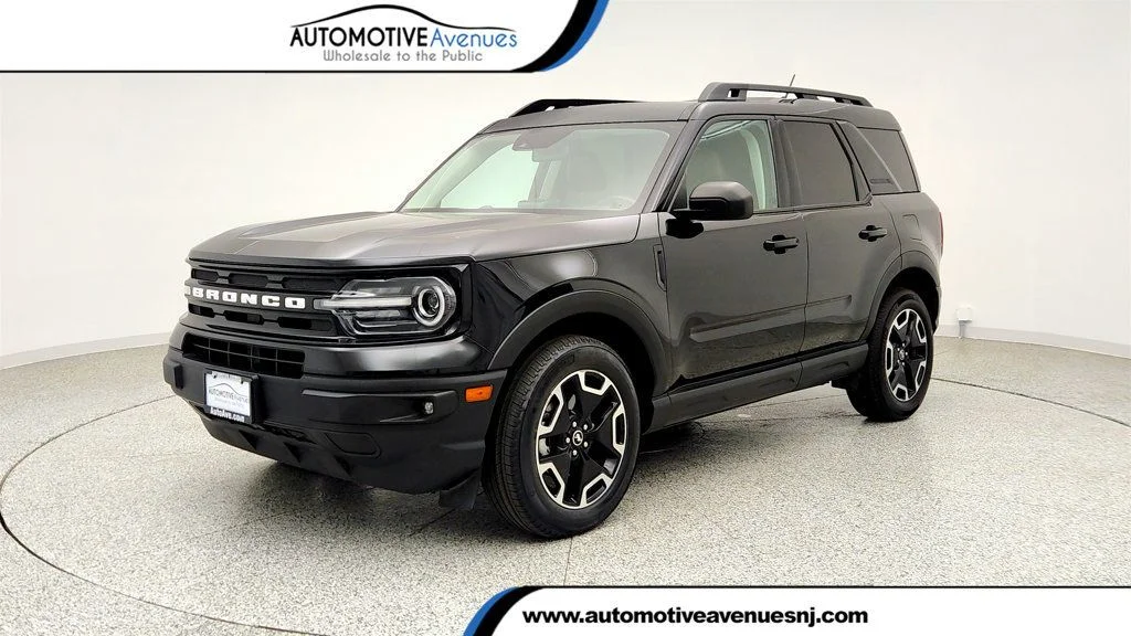 2023 Ford Bronco Sport Outer Banks 4X4's photo
