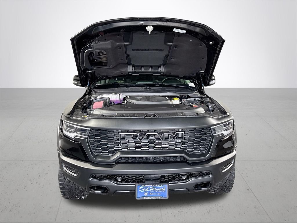 New 2026 Diamond Black Crystal Pearl-Coat Exterior Paint RAM RHO image 22
