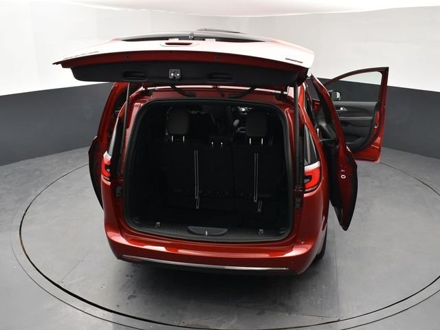 New 2026 Red Hot Pearl-Coat Exterior Paint Chrysler Select image 29