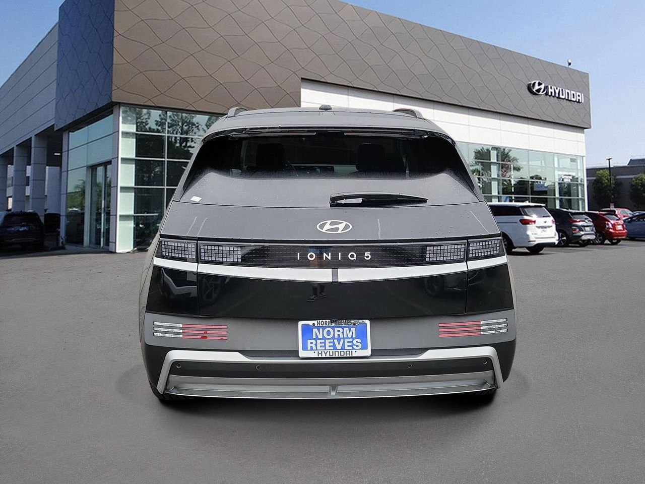 New 2027 Abyss Black Hyundai SEL image 4