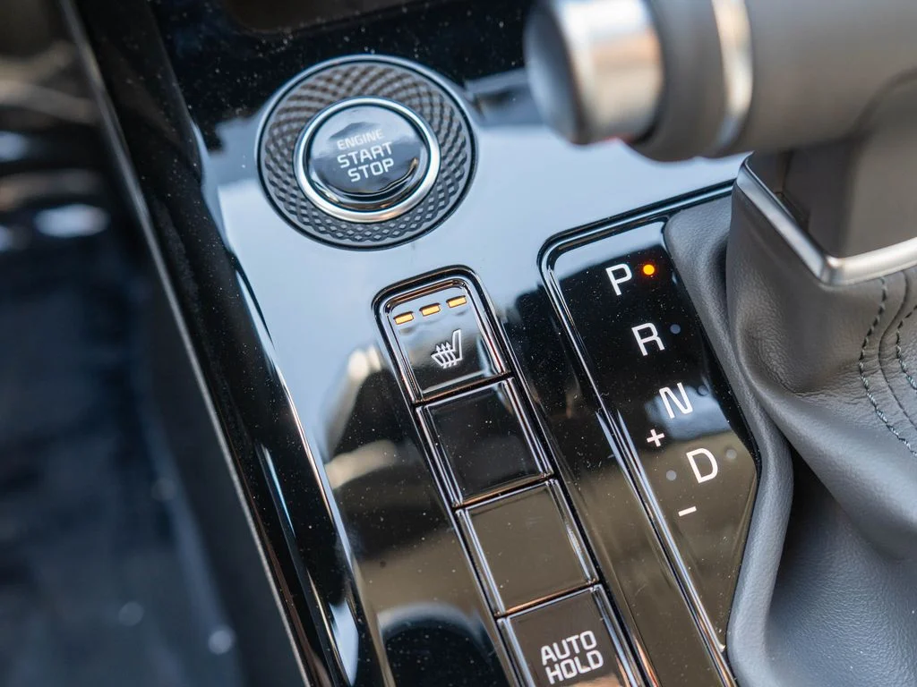 New 2026 Snow White Pearl Kia EX image 26