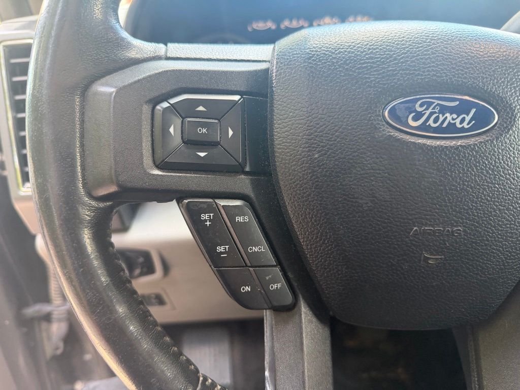 Used 2017 Magnetic Ford XLT image 16