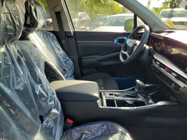 New 2026 Ebony Black Kia LX image 31