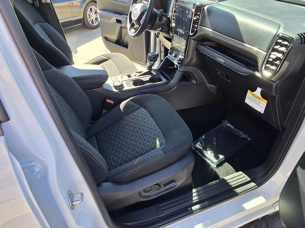 New 2026 White Ford XLT image 34