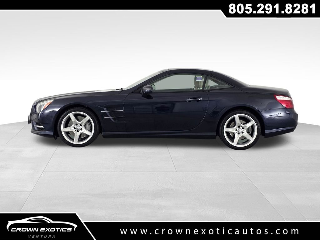 Used 2014  Mercedes-Benz SL 550 image 19