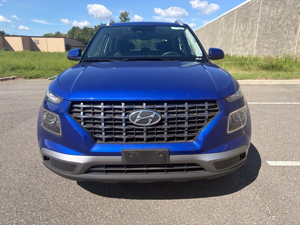 Used 2025 Blue Hyundai SEL image 2