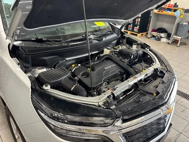 Used 2022 Silver Ice Metallic Chevrolet LS image 18