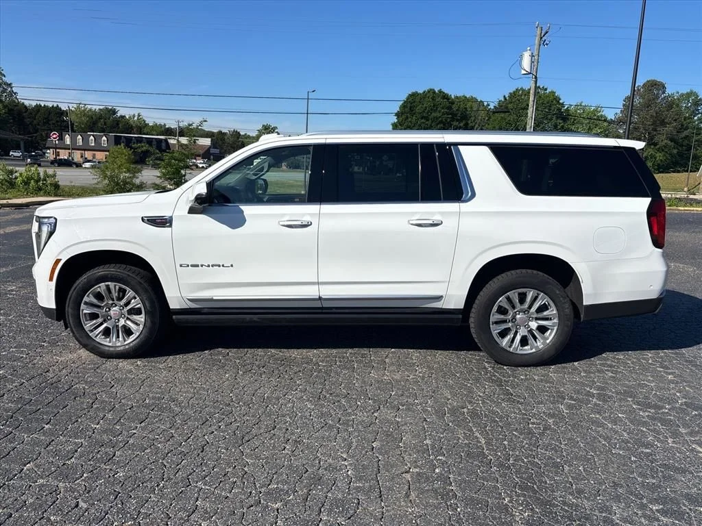 Used 2026 White GMC Denali image 4