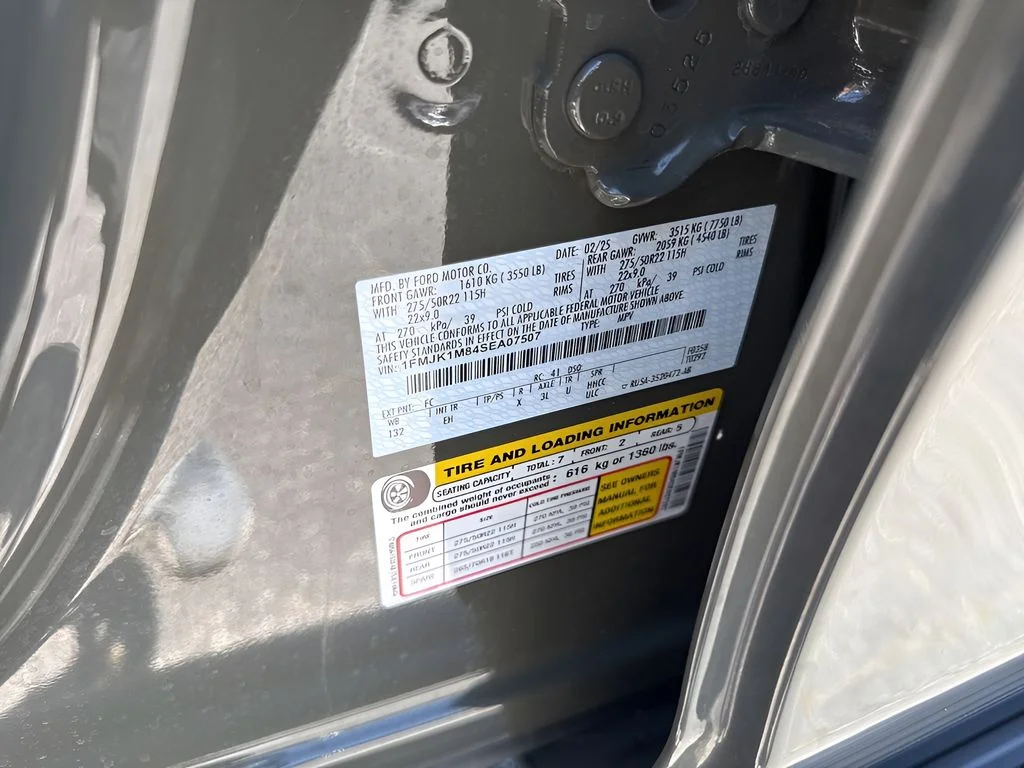 Used 2025 Green Ford Platinum image 39