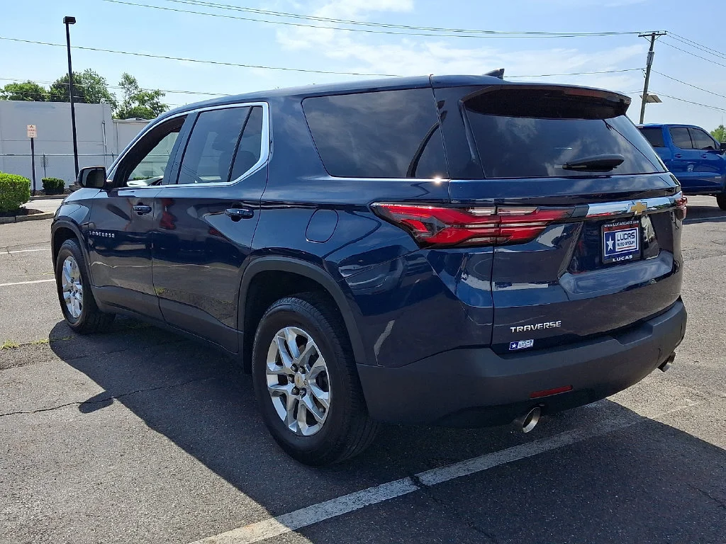 Used 2022 Northsky Blue Metallic Chevrolet LS image 8