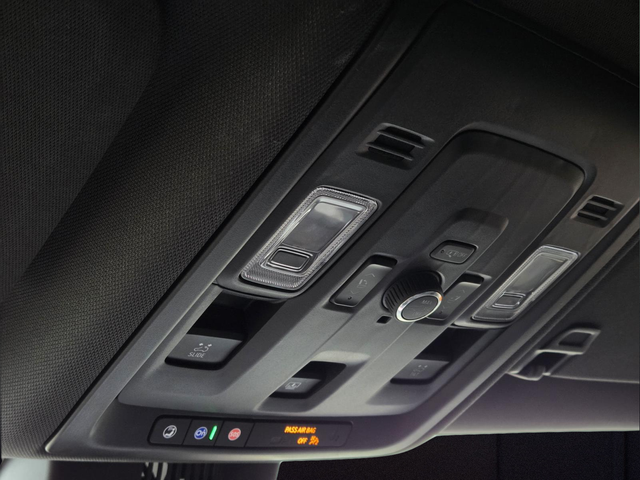 Used 2025 Gray Chevrolet RST image 22
